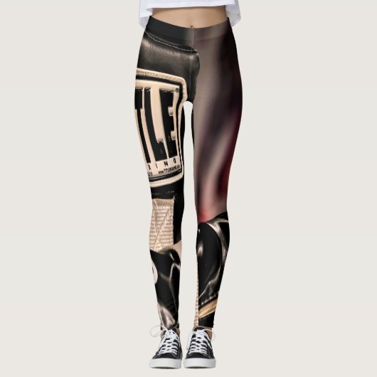 TITLE LEGGINGS (Vorderseite)