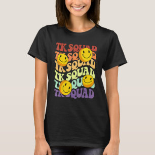Tk Squad Crew Retrolächeln Gesicht Zurück zur Schu T-Shirt