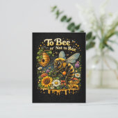 To Bee or Not to Bee Postkarte (Stehend Vorderseite)