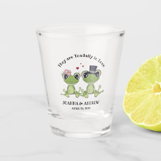 ©Toadal in Liebe Frog Couple Rustic Wedding Schnapsglas (Vorderseite)