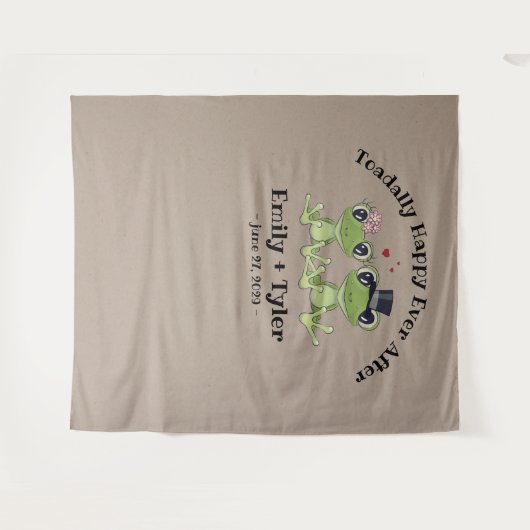 ©Toadally Happy After Frog Couple Rustic Wedding Wandteppich (Vorderseite (Horizontal))