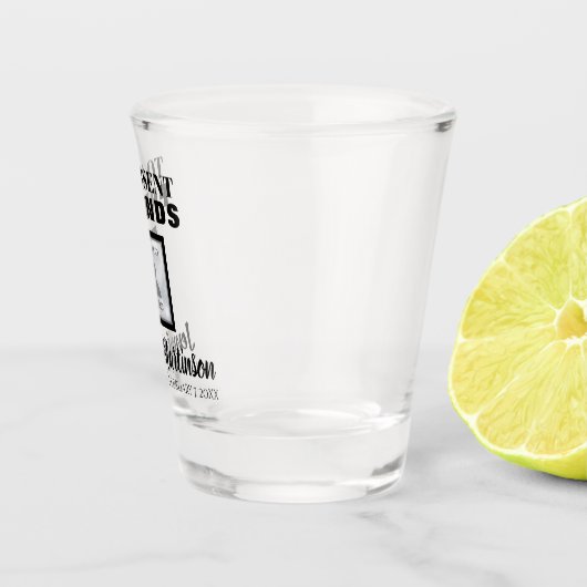 Toast zu abwesenden Freunden Shootglas Schnapsglas (Rechts)