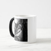 Toast zu Todesverwandelnder Tasse (Vorderseite Links)