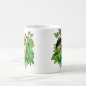 Toco Toucan mit brasilianischer Flagge Kaffeetasse (Mittel)