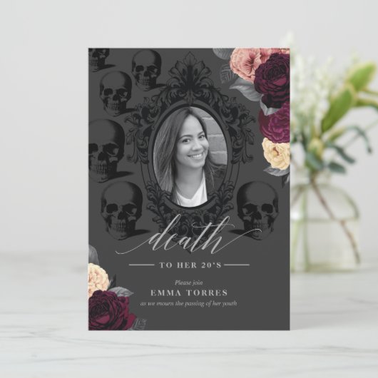 Tod in meinem 20er-Party Einladung (Stehend Vorderseite)