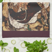 Tod und Maiden von Egon Schiele Geschirrtuch (Gefaltet)