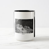 "Todesfahrt" durch die Alpen Zweifarbige Tasse (Mittel)