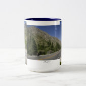 "Todesfahrt" durch Woodfords Zweifarbige Tasse (Mittel)
