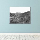 Todesholz aus Livingstons Hügelfotografie Leinwanddruck (Insitu (Holzboden))