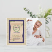 Toga Party Ancient Roman Birthday Ivy Scroll Foto Einladung (Stehend Vorderseite)