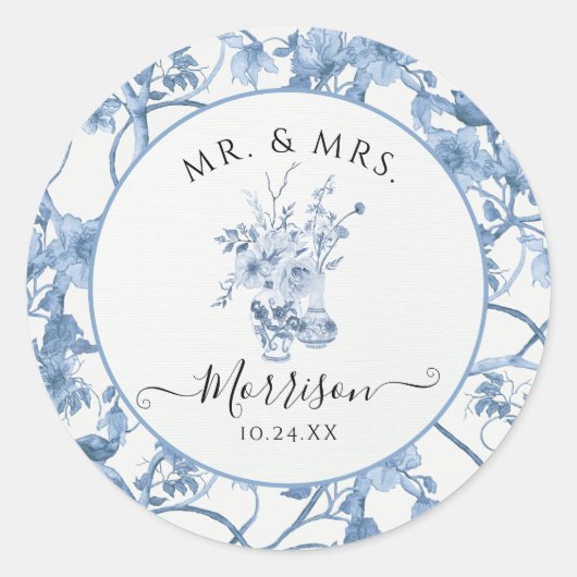 Toile Blue and White Mr. and Mrs Floral Wedding Runder Aufkleber (Vorderseite)