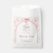 Toile de Jouy Pink Bow First 1st Birthday Decor Geschenktütchen (Vorderseite)