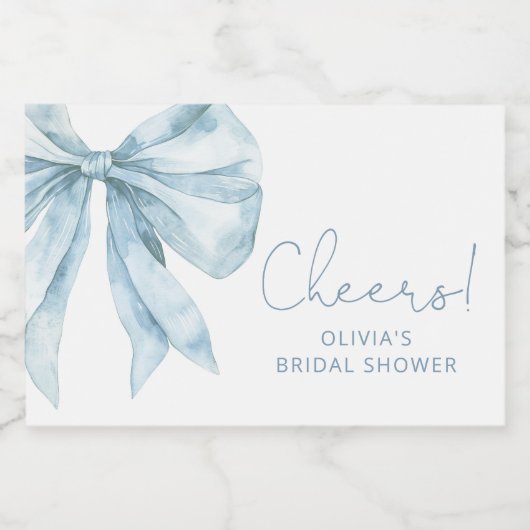 Toile Dusty Blue Bow minimalistisches Brautparty Schaumweinetikett (Einzelnes Label)