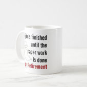 Toilettenpapier Ruhestandsgeschenk für Mann oder F Kaffeetasse (Vorderseite Links)