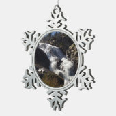 Tokopah Falls II im Sequoia-Nationalpark Schneeflocken Zinn-Ornament (Rechts)