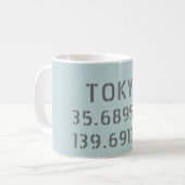 Tokyo Latitude & Longitude Kaffeetasse (Vorderseite Links)