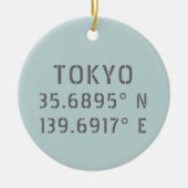 Tokyo Latitude & Longitude Keramik Ornament (Vorne)