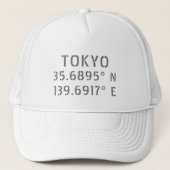 Tokyo Latitude & Longitude Truckerkappe (Vorderseite)