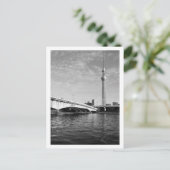 Tokyo Skytree im Sumida-Fluss Postkarte (Stehend Vorderseite)