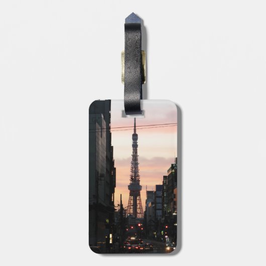 Tokyo Tower Sunrise 東 タ ワ 日 出 京 Gepäckanhänger (Rückseite vertikal)