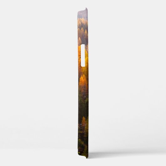 Tolle Aussicht auf die kurvenreiche Straße. Dramat Case-Mate iPhone Hülle (Rückseite / Rechts)