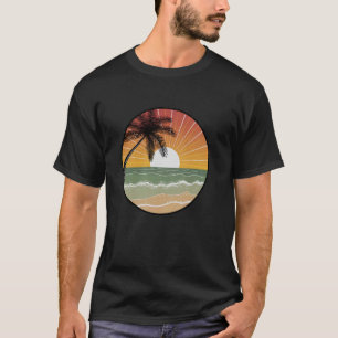 Tolle Sommerferien, Retro-Sonnenuntergang-Palmbaum T-Shirt