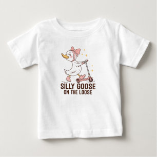 Tollpatschige Gans auf freiem Fuß Baby T-shirt