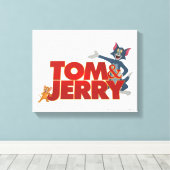 Tom & Jerry mit Filmlogo Leinwanddruck (Insitu (Holzboden))