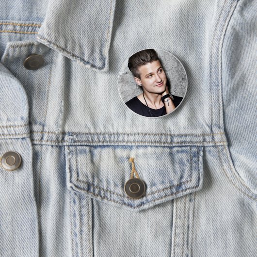 (Tom) Standard, 5,7 cm (2,25") rundes Abzeichen Button (Beispiel)