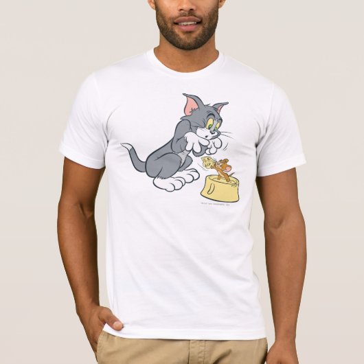 Tom und Jerry Fütterte die Katze T-Shirt (Vorderseite)