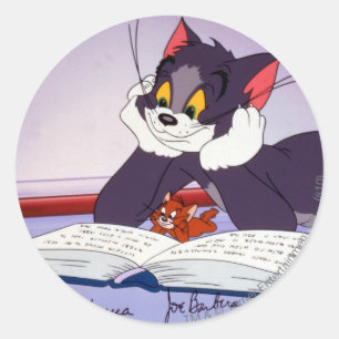Tom und Jerry Reading Book autograviert Runder Aufkleber