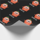 Tomatoe Funny Tomato Pun Dark BG Geschenkpapier (Ecke)