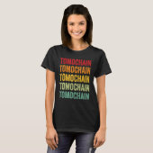 Tomochain Krypto Regenbogen Textdesign T-Shirt (Vorne ganz)