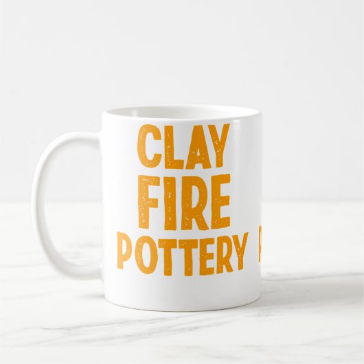 Ton-Feuer-Töpferei Kaffeetasse (Links)