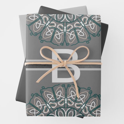 Toned Trendy Silver Gray Laked Monogram Geschenkpapier Set (Beispiel)