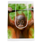 Too Cute to Handle – Little Orangutan Mittlere Geschenktüte (Rückseite)