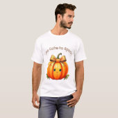 Too Cute to Spook – Pumpkin Halloween Design T-Shirt (Vorne ganz)