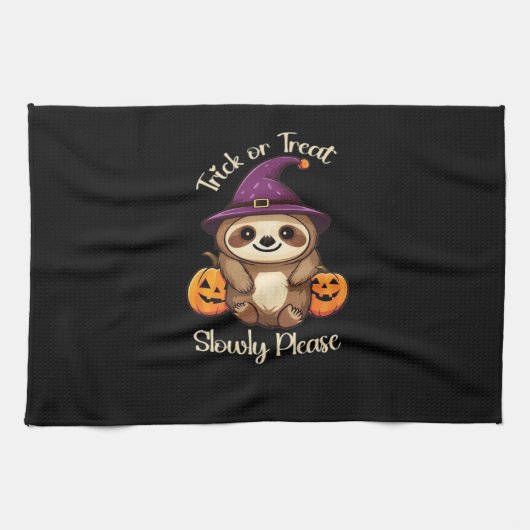 Too Lazy to be Scary Cute Halloween Sloth Classic  Geschirrtuch (Horizontal)