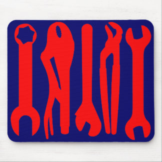 Tools - Rot auf Dunkelblau Mousepad