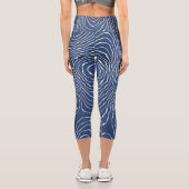Topografischer Bio Druck der Erdlinie. Capri Leggings (Rückseite)