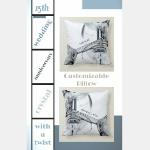 Toppled Crystal Wine Goblets Kissen