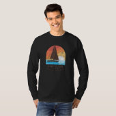 Topsail Island, NC Vacationing Sailboating Sunrise T-Shirt (Vorne ganz)