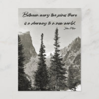 Tor zu einer neuen Welt im Gebirge