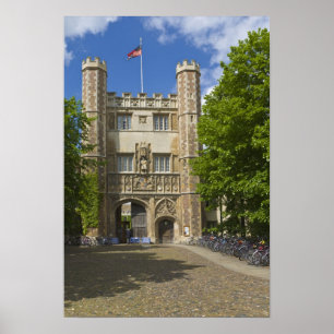 Tor zum Trinity College und Reihen von Fahrrädern, Poster
