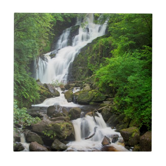 Torc-Wasserfall Szene, Irland Fliese (Vorderseite)