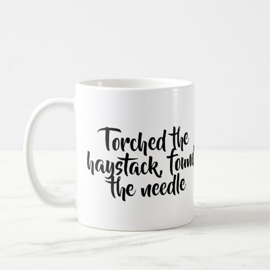 Torched den Heuschober, fand die Nadel-Tasse Kaffeetasse (Links)