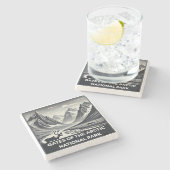 Tore des Arktischen Nationalparks Steinuntersetzer (Seitenansicht)