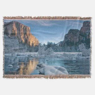 Tore in Yosemite Decke