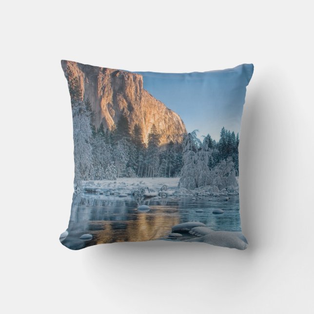 Tore in Yosemite Kissen (Vorderseite)