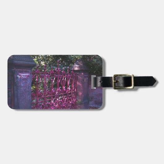 Tore zu Strawberry Fields Liverpool Gepäckanhänger (Vorderseite horizontal)
